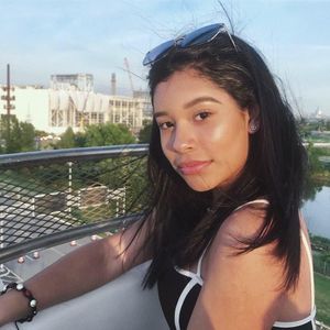 Meet your Posher, Katia